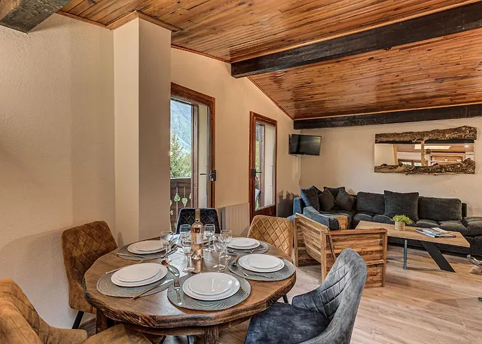 Appartamento Apartment Les Nantillons, Alpes Agency, Central Chamonix, Sleeps 6-8 Chamonix